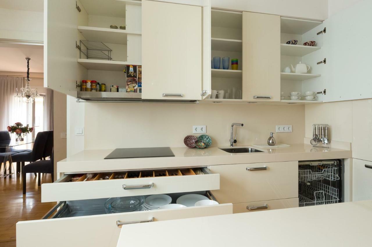 Veoapartment Asuncion Севиля Екстериор снимка