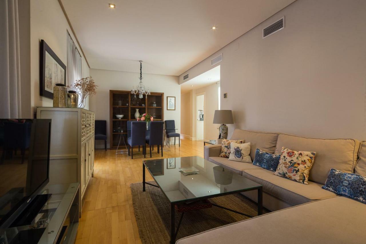 Veoapartment Asuncion Севиля Екстериор снимка